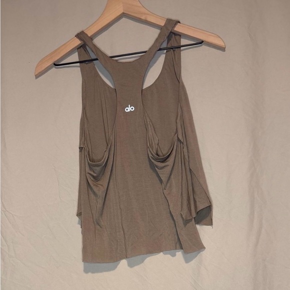 ALO Yoga Tops - ALO Yoga Women's Brown Tank Top